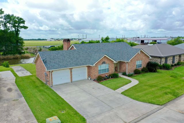213 Presque Isle Drive, Houma, LA 70360