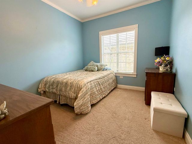213 Presque Isle Drive, Houma, LA 70360