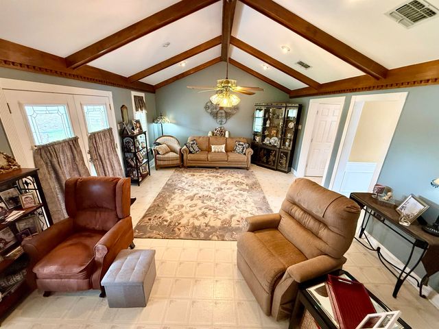 213 Presque Isle Drive, Houma, LA 70360