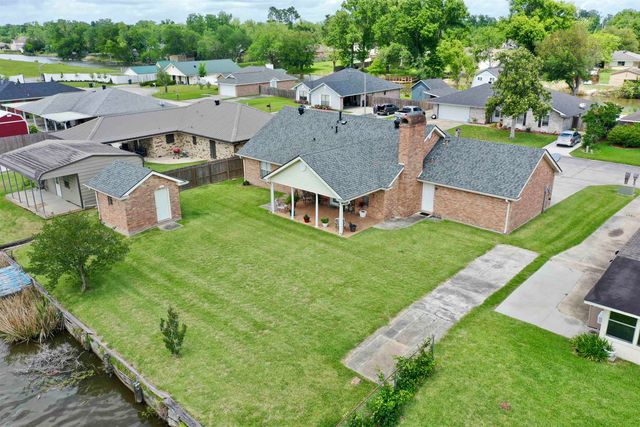 213 Presque Isle Drive, Houma, LA 70360