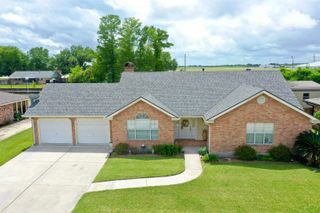 213 Presque Isle Drive, Houma, LA 70360