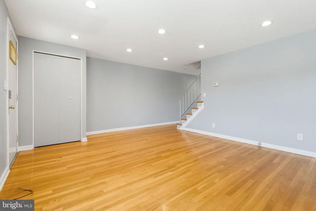5802 MOORES RUN CT, Baltimore, MD 21206