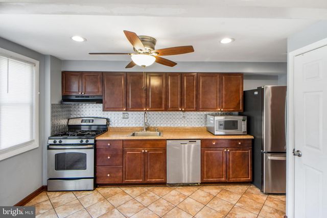 5802 MOORES RUN CT, Baltimore, MD 21206