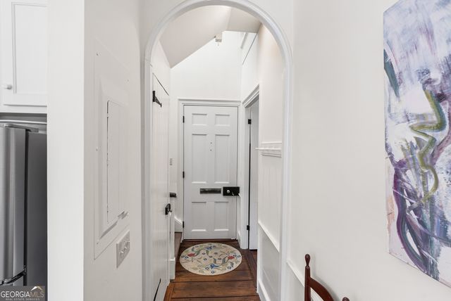 140 Habersham Street, Savannah, GA 31401