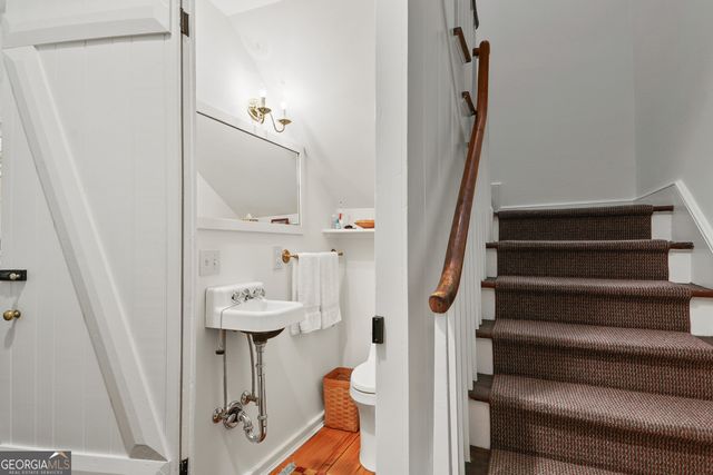 140 Habersham Street, Savannah, GA 31401