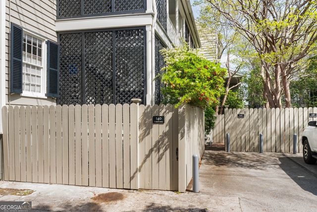 140 Habersham Street, Savannah, GA 31401