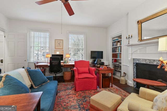 140 Habersham Street, Savannah, GA 31401