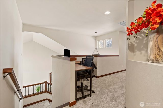 23890 SE 286th Place, Maple Valley, WA 98038