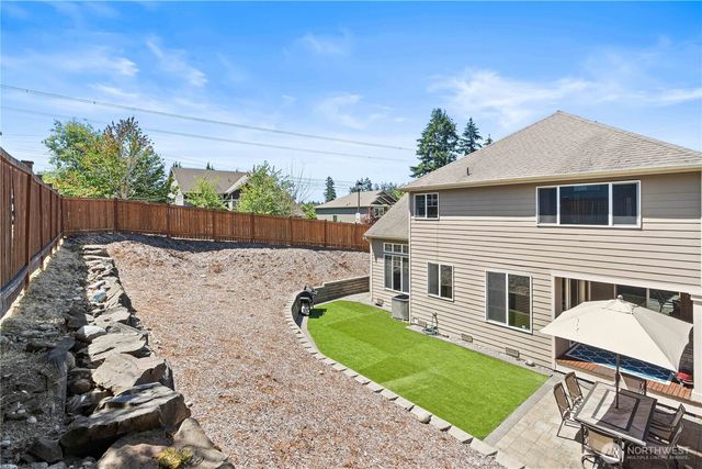 23890 SE 286th Place, Maple Valley, WA 98038