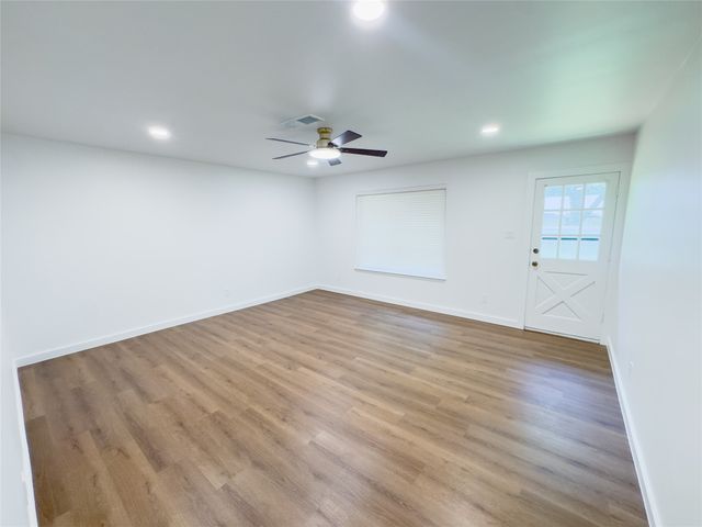 705 Magnolia Street, Denton, TX 76201