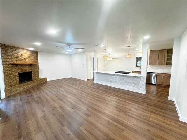 705 Magnolia Street, Denton, TX 76201