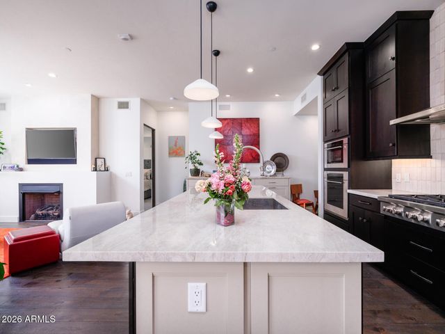 6166 N SCOTTSDALE Road C1002, Paradise Valley, AZ 85253