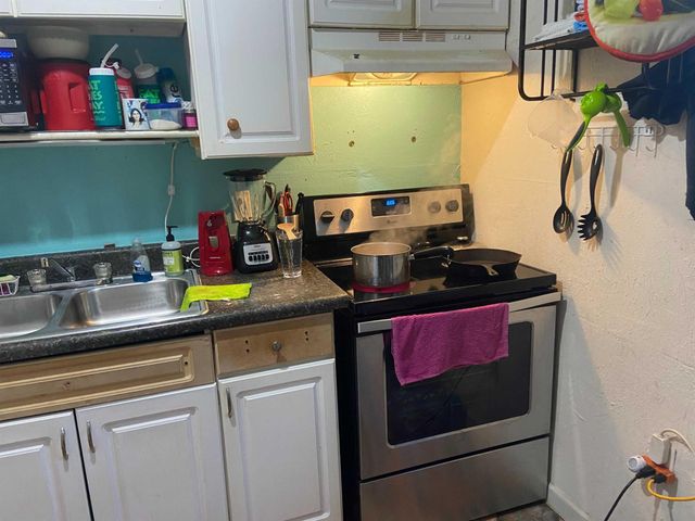 918 N 10th Street, Fort Pierce, FL 34950