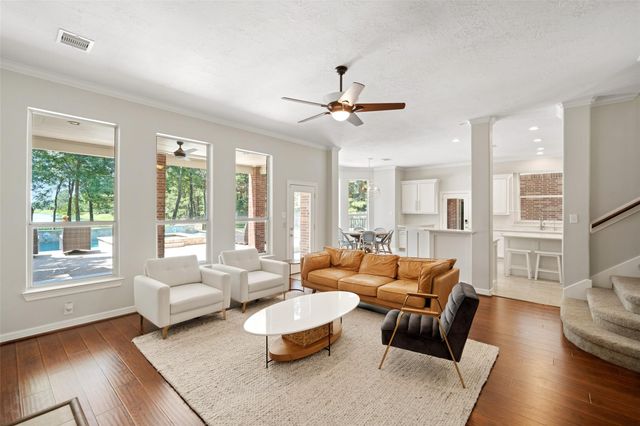 2302 Legends Shore Drive, Spring, TX 77386