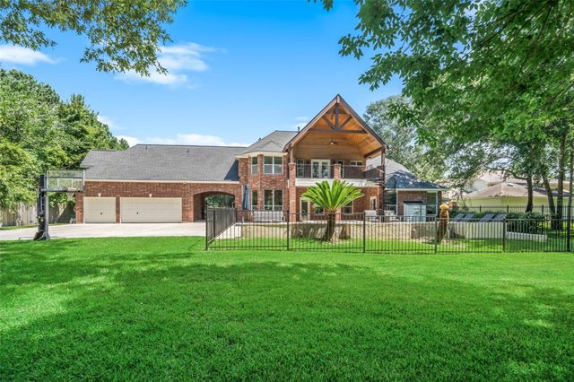 2302 Legends Shore Drive, Spring, TX 77386