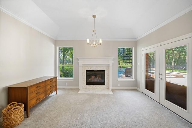 2302 Legends Shore Drive, Spring, TX 77386