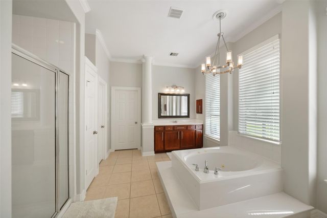 2302 Legends Shore Drive, Spring, TX 77386
