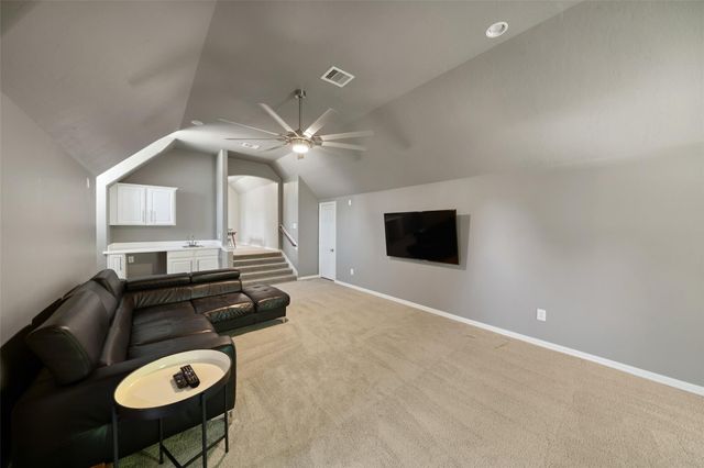 2302 Legends Shore Drive, Spring, TX 77386