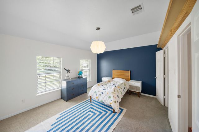 2302 Legends Shore Drive, Spring, TX 77386
