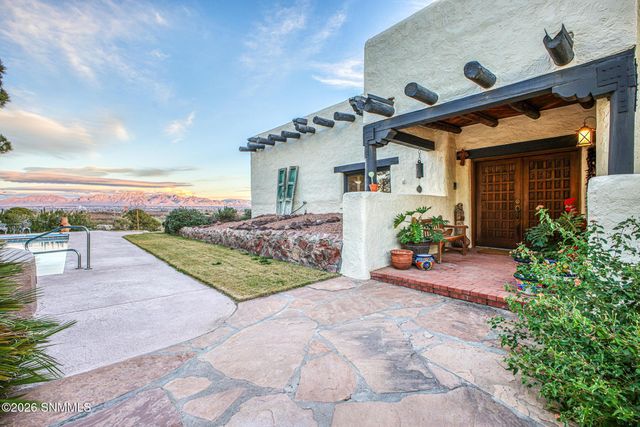 6648 Vista Hermosa, Las Cruces, NM 88007