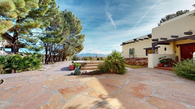 6648 Vista Hermosa, Las Cruces, NM 88007