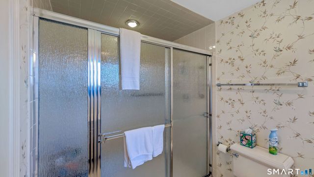 174 Southwest Road, Waterbury, CT 06708