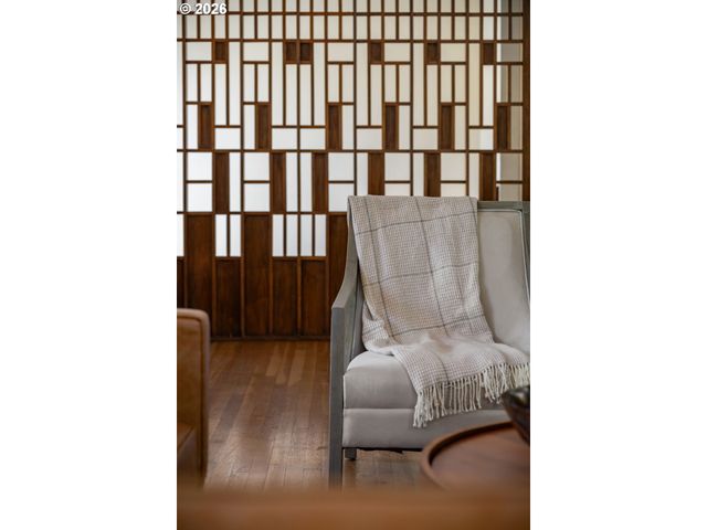 2637 Sw PATTON Ct, Portland, OR 97201