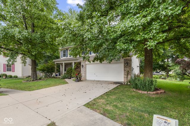 1200 Breaside Court, Greenwood, IN 46143