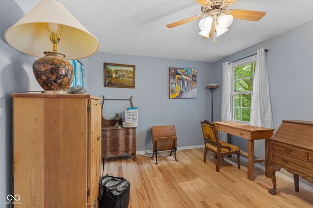1200 Breaside Court, Greenwood, IN 46143