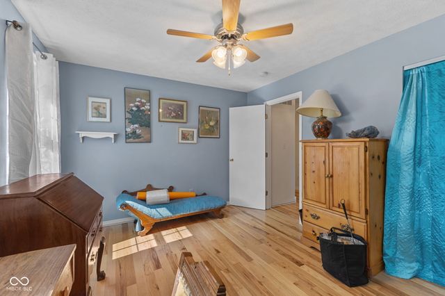 1200 Breaside Court, Greenwood, IN 46143