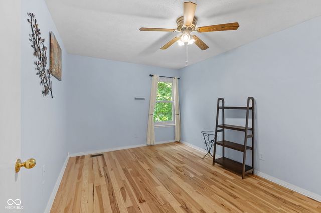 1200 Breaside Court, Greenwood, IN 46143