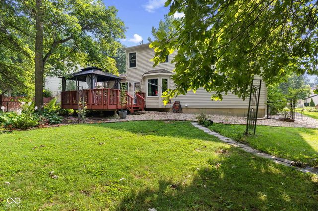 1200 Breaside Court, Greenwood, IN 46143