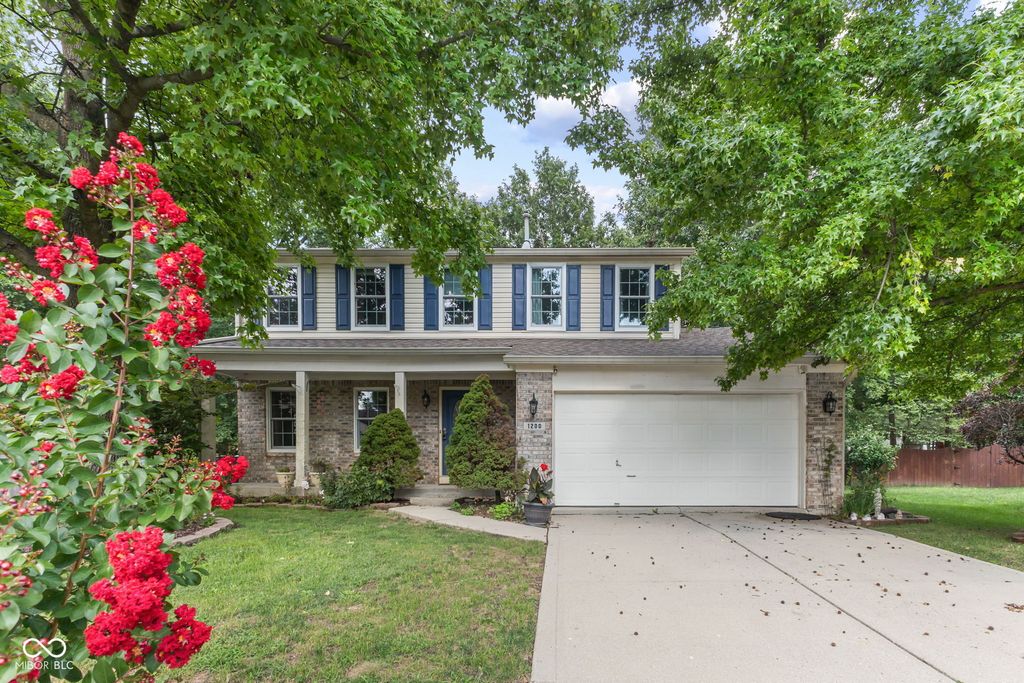 1200 Breaside Court, Greenwood, IN 46143