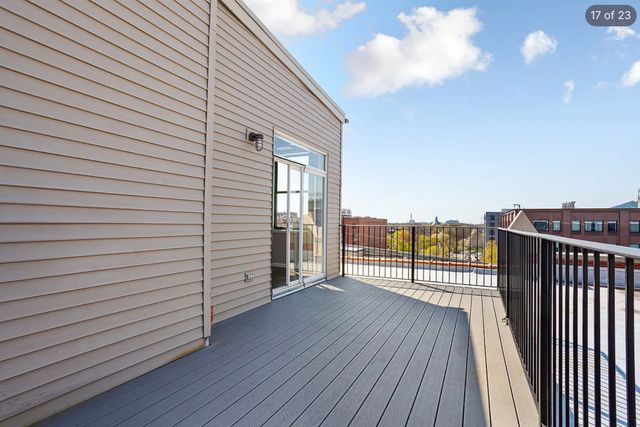 17 N Loomis Street 4H, Chicago, IL 60607