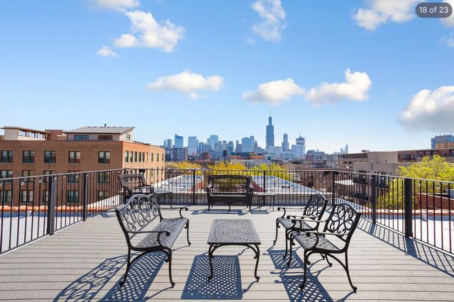 17 N Loomis Street 4H, Chicago, IL 60607