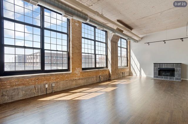 17 N Loomis Street 4H, Chicago, IL 60607