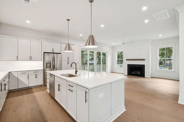 1087 Gadsdenville Rd, Awendaw, SC 29429