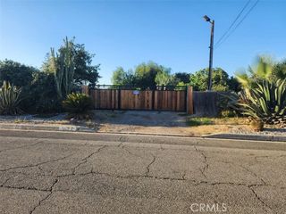1677 E Cooley Avenue, San Bernardino, CA 92408