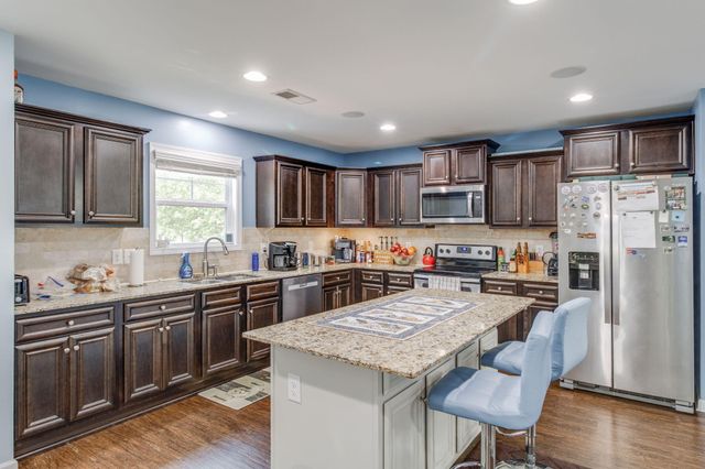 1784 Trevino Drive, Sumter, SC 29154