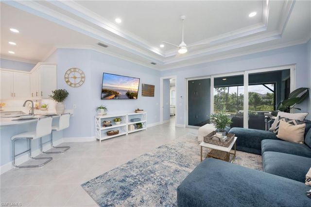 8920 Calypso CT, Naples, FL 34112
