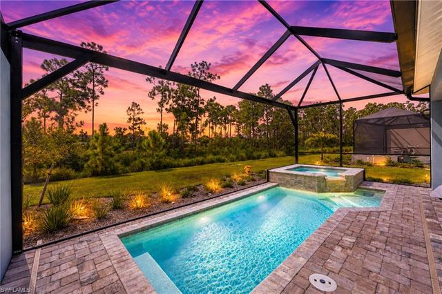 8920 Calypso CT, Naples, FL 34112