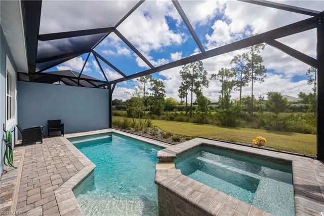 8920 Calypso CT, Naples, FL 34112