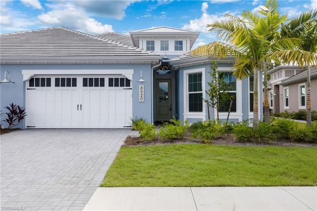 8920 Calypso CT, Naples, FL 34112