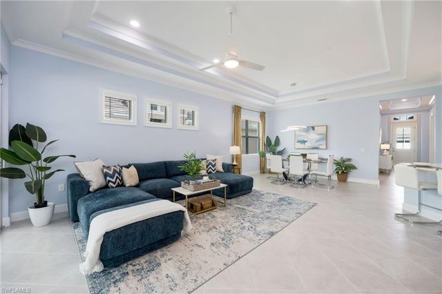 8920 Calypso CT, Naples, FL 34112