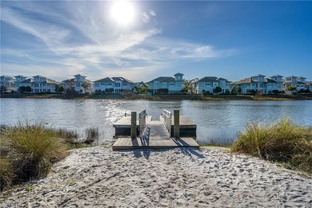8920 Calypso CT, Naples, FL 34112