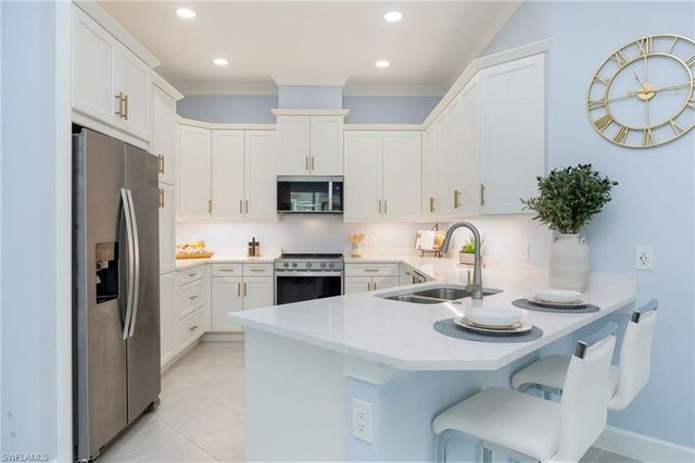 8920 Calypso CT, Naples, FL 34112