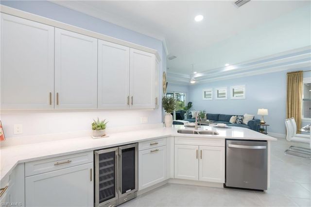 8920 Calypso CT, Naples, FL 34112