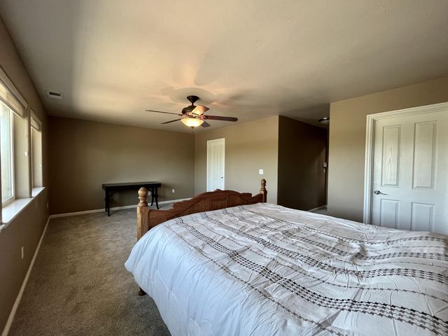 12400 Morning Mist Ln, Auburn, CA 95602