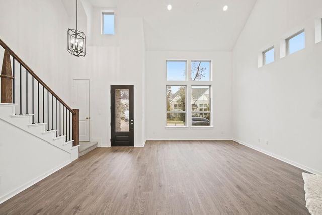 325 Fields Lane, Montgomery, TX 77316