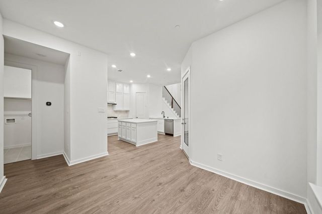 325 Fields Lane, Montgomery, TX 77316